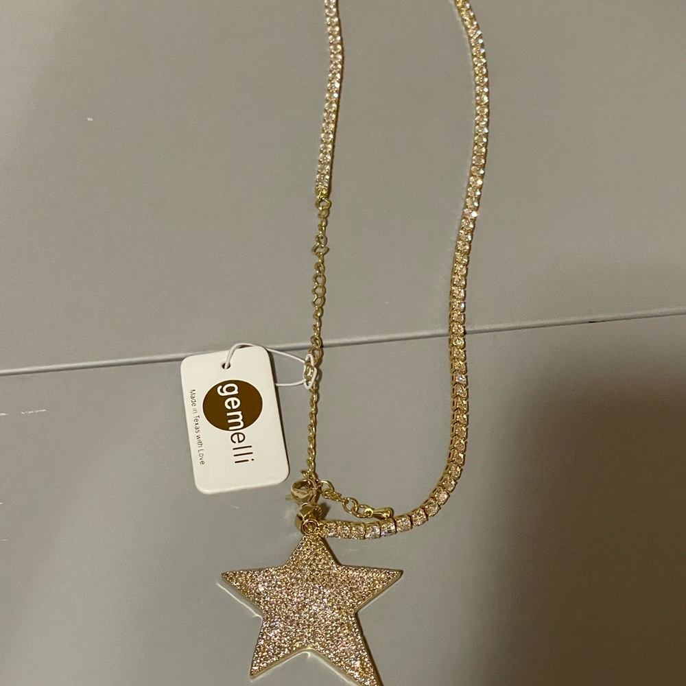 Gemelli Gold Star Pendant Necklace